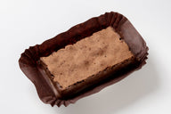 Gluténmentes brownie tálcán